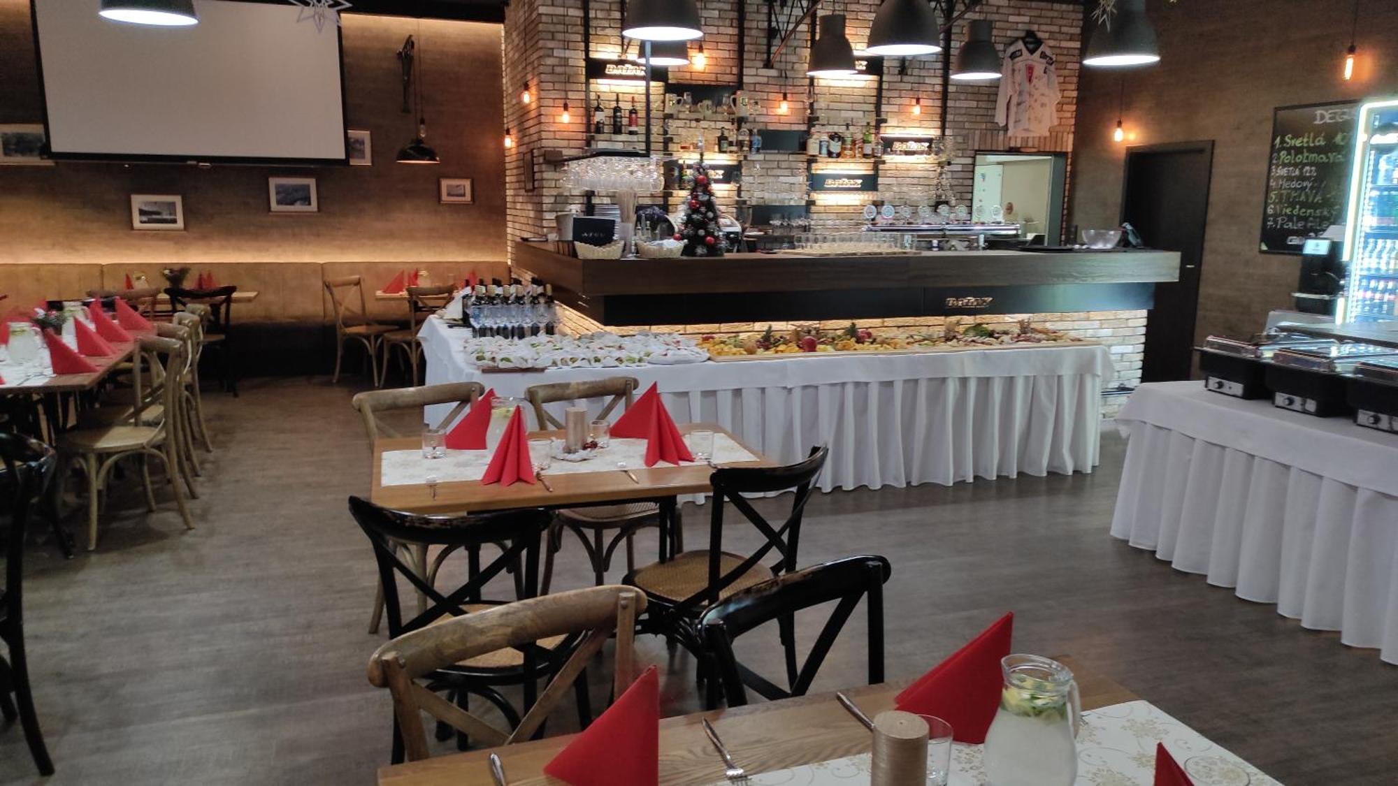 Azul Hotel & Restaurant Партизанске Экстерьер фото