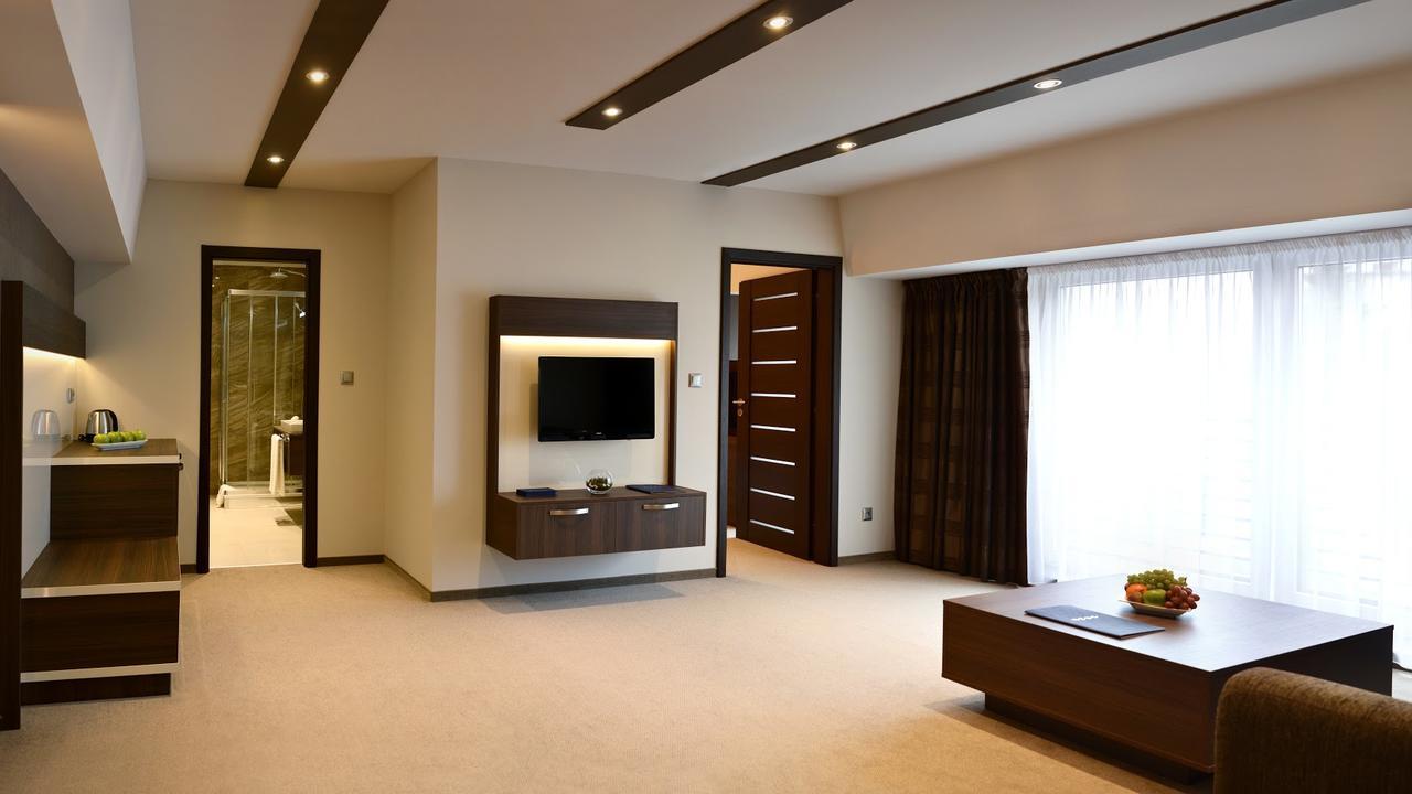 Azul Hotel & Restaurant Партизанске Экстерьер фото
